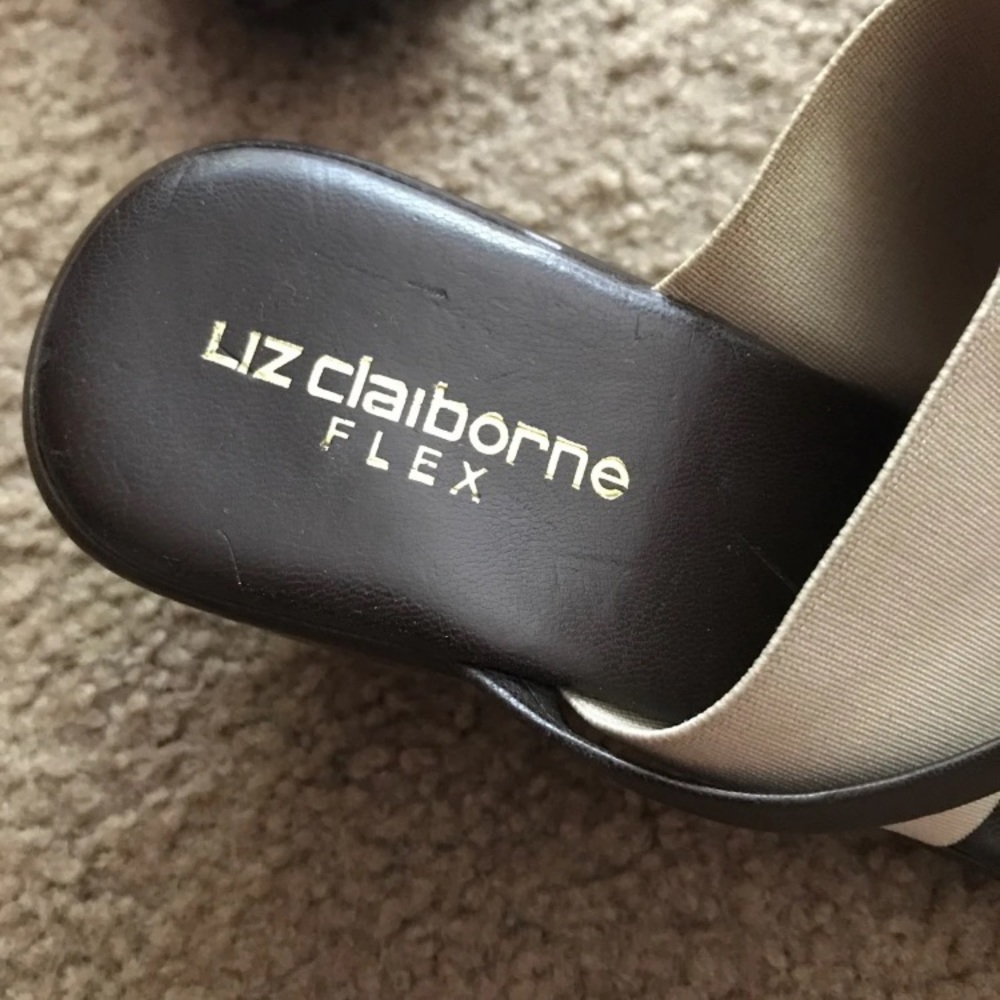 Sandals - Picture 3 of 3
